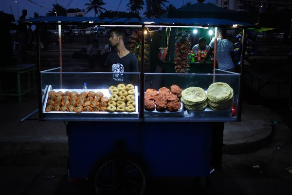 December 2018 Street Vendor Srilanka Selling Food Galle Face Colombo — Stock Photo, Image