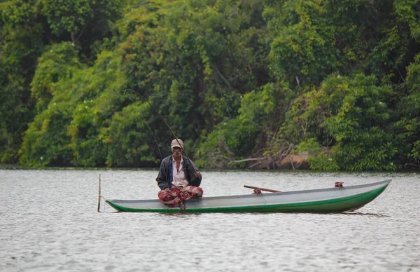 Rio Sri Lanka Turismo Srilankan Pescador Lago Ação Quando Pesca — Fotografia de Stock