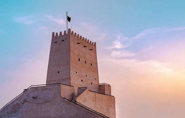 Doha, Katar, Orta Doğu 'daki tarihi Barzan Kulesi