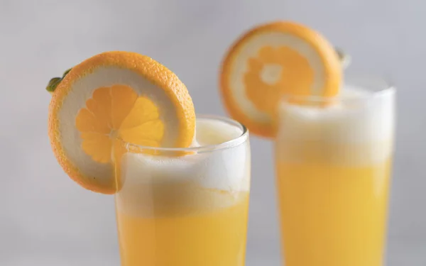 Refreshing Freshly Made Fruit Juice Glass Orange Juice — Stock Photo, Image
