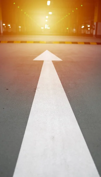 Señal Tráfico Adelante Firme Carretera Para Guiar Tráfico — Foto de Stock