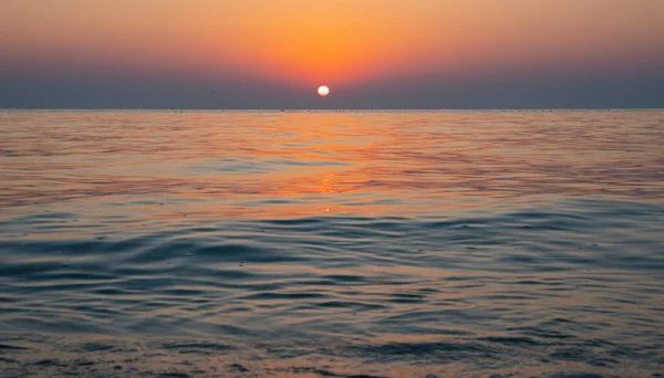 Colorido Océano Vibrante Playa Amanecer Durante Día Verano — Foto de Stock