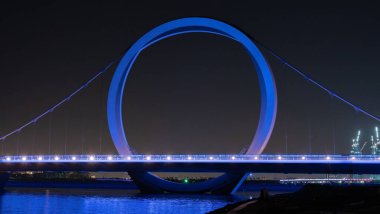 Doha, Katar - 23 Haziran 2021: Katar 'daki Qetaifan Adası Köprüsü Askıya Alındı