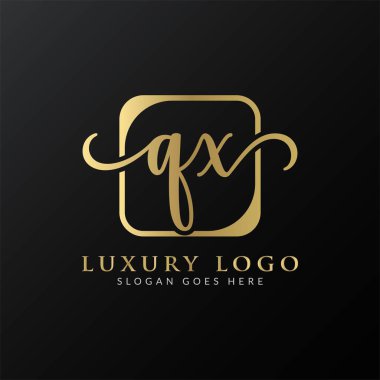 İlk Harf QX Logo Tasarım Vektör Şablonu. Modern Lüks QX Harf Logosu Tasarımı