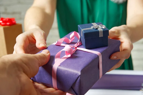 Female Hands Holding Small Gift Box Wrapped Packing Paper Give — Stock Photo, Image