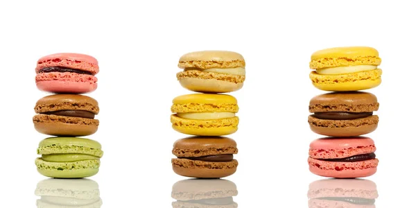 Macaron. Macarons colorés français traditionnels en gros plan, macro — Photo