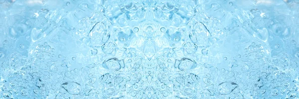 Blå transparent rent dricksvatten abstrakt bakgrund. vatten yta med luftbubblor bakgrund — Stockfoto
