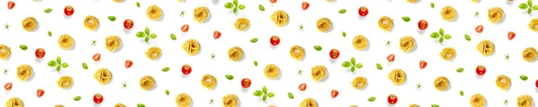 Pop art background from Italian pasta tagliatelle. raw pasta fettuccine pop art background, flat lay. Italian raw nest pasta isolated on white — Stock Photo, Image