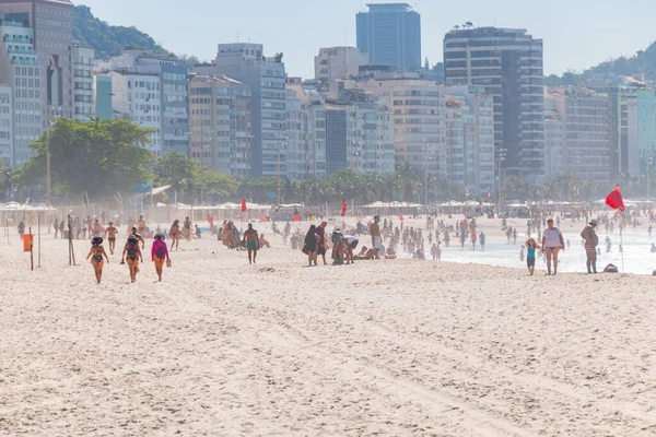 Stranden Copacabana Rio Janeiro Brasilien Augusti 2020 Person Som Njuter — Stockfoto
