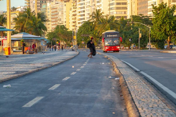 Gryning Copacabana Beach Rio Janeiro Brasilien Oktober 2020 Person Copacabana — Stockfoto