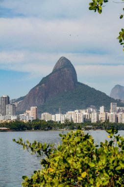 Rio de Janeiro Brezilya 'da İki Tepe Kardeş.