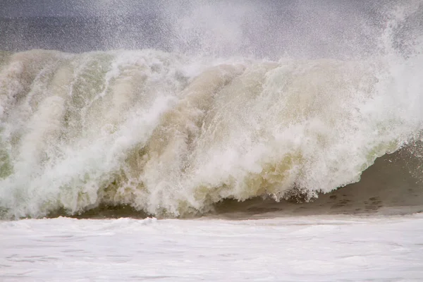 Big Waves Crashing Copacabana Beach Big Swell Hit City 2021 — Stock Photo, Image