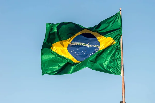 Brazilská Vlajka Pod Širým Nebem Rio Janeiro — Stock fotografie