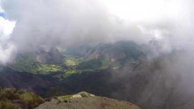 Rio de Janeiro 'daki Leme Sahili' nde el salla.