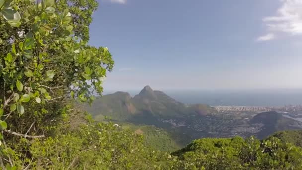 Θέα Από Την Κορυφή Των Κάστρων Του Taquara Στο Rio — Αρχείο Βίντεο
