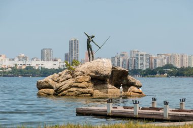 Rodrigo de Freitas Lagoon Rio de Janeiro, Brezilya - 28 Mart 2021: Rio de Janeiro 'da Rodrigo de Freitas Lagoon.