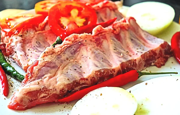 Ingredientes Para Plato Festivo Costillas Con Verduras Especias Tomates Cebollas — Foto de Stock