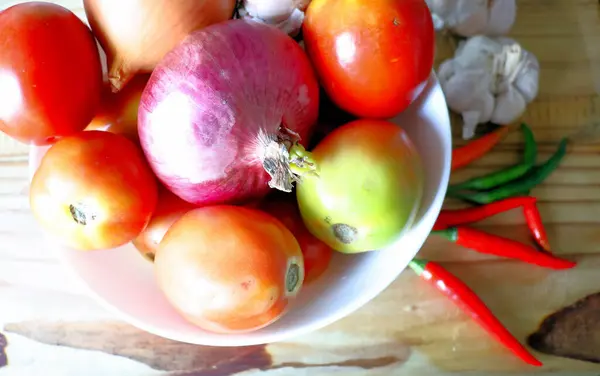 Cebollas Tomates Pimentón Chiles Cabezas Redondas Sanas Verduras Para Freír —  Fotos de Stock