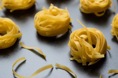 siyah masada Tagliatelle