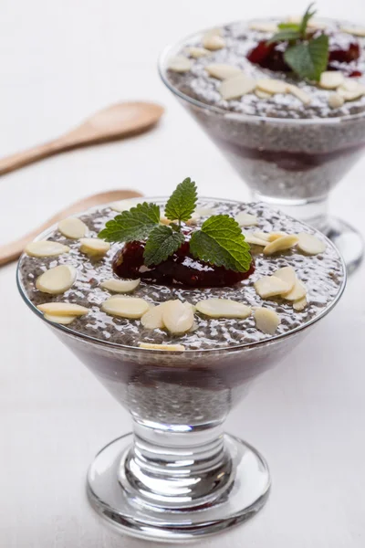 Chia Pudding im Glas — Stockfoto