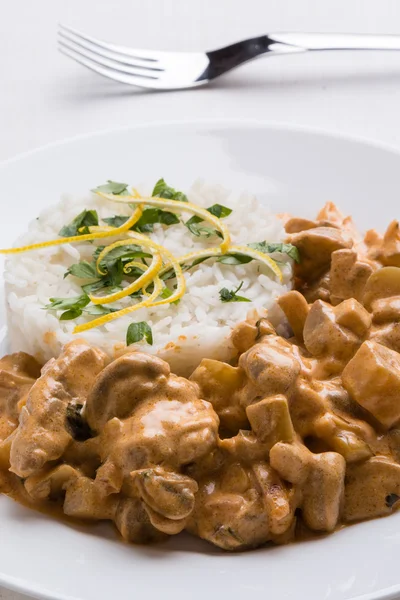 Stroganoff com arroz — Fotografia de Stock