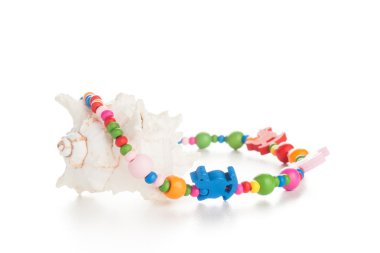 beyaz deniz kabuğu kolye