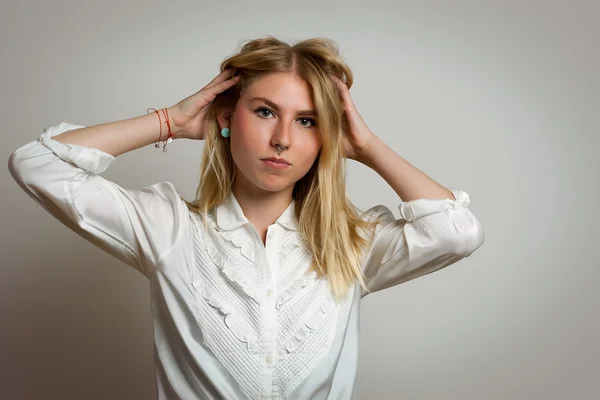 Blonde girl portrait — Stock Photo, Image