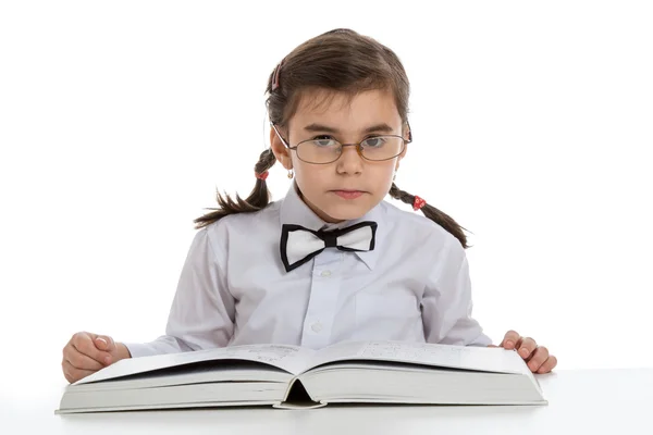 Chica con libro —  Fotos de Stock