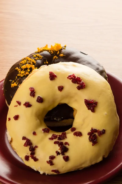 Twee donuts — Stockfoto