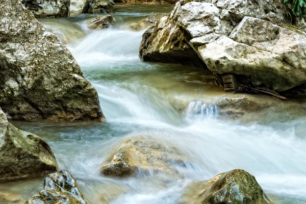 산악 강 — 스톡 사진