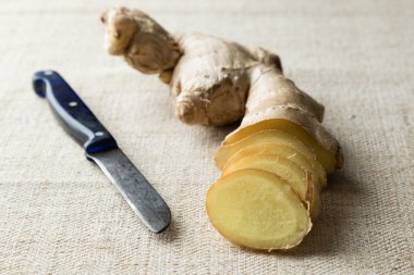 dilimlenmiş zencefil