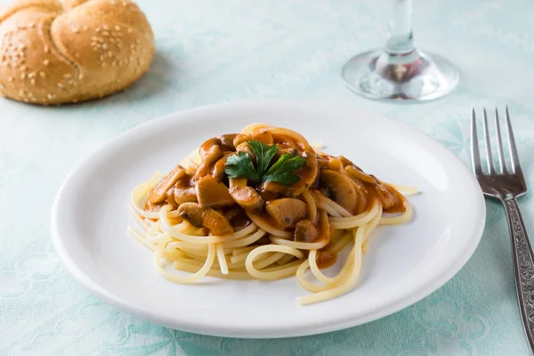 Champignon spagetti di funghi — Foto Stock