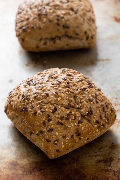 kahverengi sandviç ekmeği