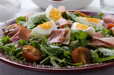 jambon salatası rucola