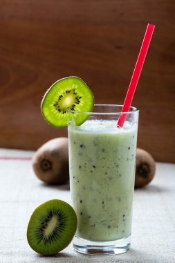 taze kivi smoothie