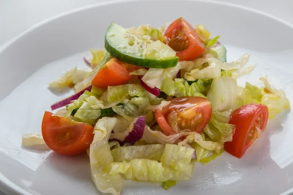 Fresh vegetable salad — Stock Photo, Image