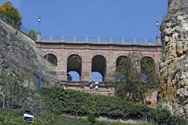 Luxemburg - der pont du chateau — Stockfoto
