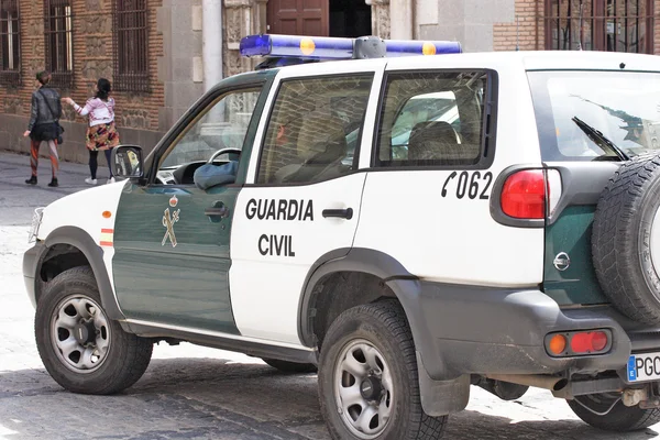 Toledo, spanien - toledo - Streifenwagen der Polizei — Stockfoto