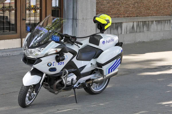 Amberes - La policía utilizó motocicletas BMW — Foto de Stock