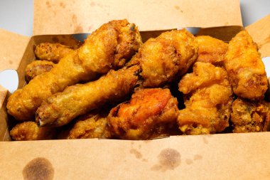 Çıtır Tavuk. Kızarmış tavuk. Baharatlı Tavuk