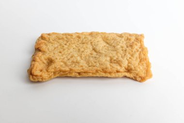 Kızarmış balık köftesi. Sebzeli balık köftesi. Buğulanmış balık ezmesi.