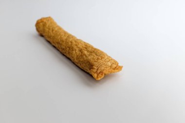 Kızarmış balık köftesi. Sebzeli balık köftesi. Buğulanmış balık ezmesi.