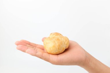 Dondurmalı kremalı pasta. Yumuşak tatlı. Kurabiye ve kremalı ekmek