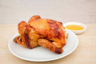 Kızarmış tavuk. Çıtır ve hafif tavuk. Yumuşak tavuk.