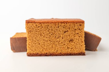 Yumuşak bir dokusu olan ekmek. Kahverengi şekerli ekmek. Tatlı tatlı