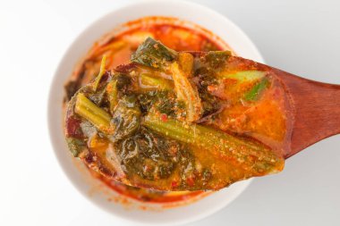 Yılan balıklı baharatlı çorba. Kore deniz ürünleri yemekleri. Balık güveç.
