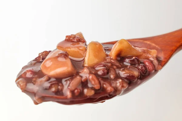 红豆甜食 有红豆和糯米的菜 甜而软的粥 — 图库照片