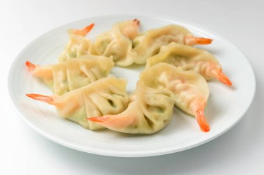 Karides etli börek. Una sarılmış yiyecekler. Çin yemek kültürü