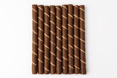 Çikolatalı kremalı waffle. Çıtır çıtır tatlı. Uzun çikolatalı atıştırmalıklar.