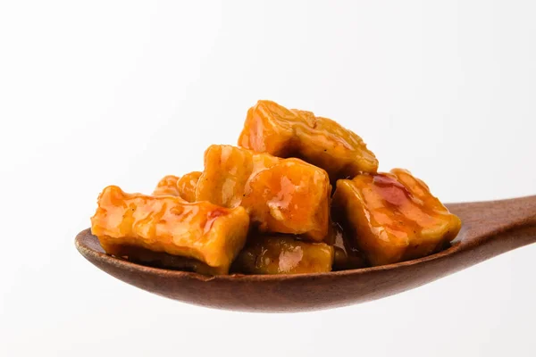 油炸豆腐 甜而辣的调味料 亚洲饮食文化 — 图库照片